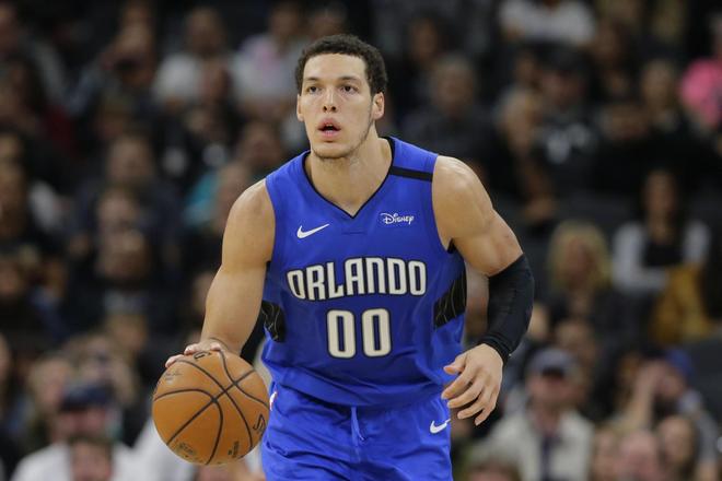 Kaiyun Sports-开云体育-包含窗口期突围战来临，奥兰多魔术围绕欧篮联官宣签约，更衣室稳定，控场能力受关注的词条